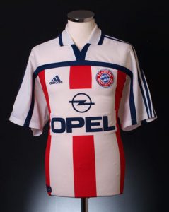 Bayern Away Shirt 2001