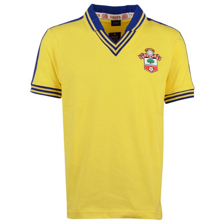 vintage southampton fc shirt