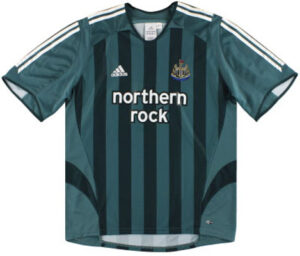 2005 Retro Newcastle Away Shirt