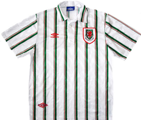 1993 Retro Wales Away Shirt