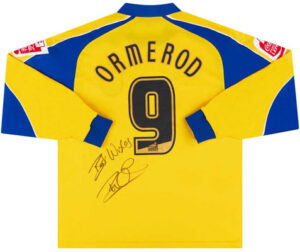 2005 Retro Southampton Signed Away Shirt